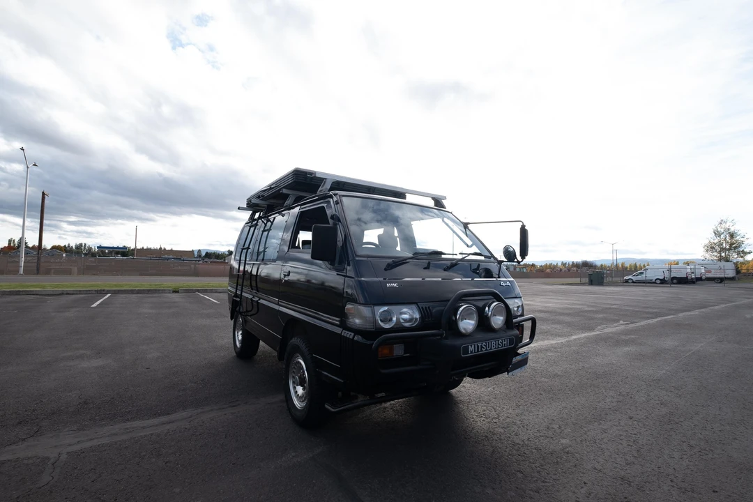1991 Mitsubishi Delica 2nd Gen - Image 14 of 31