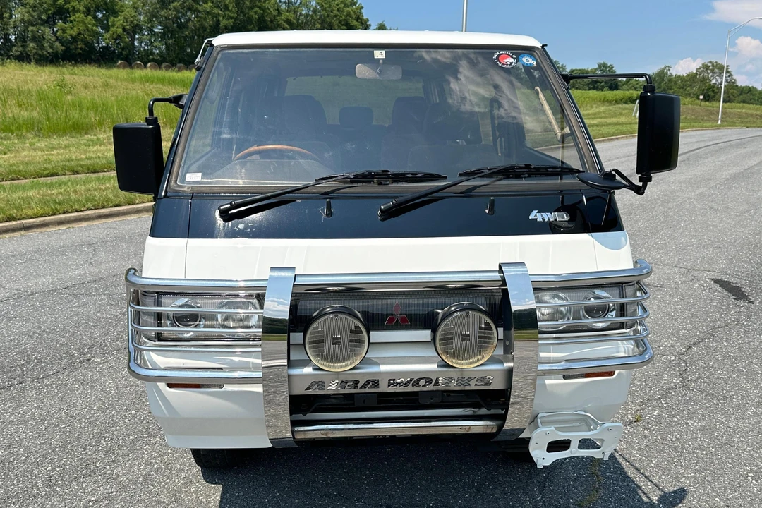 1991 Mitsubishi Delica 3rd Gen - Image 2 of 31