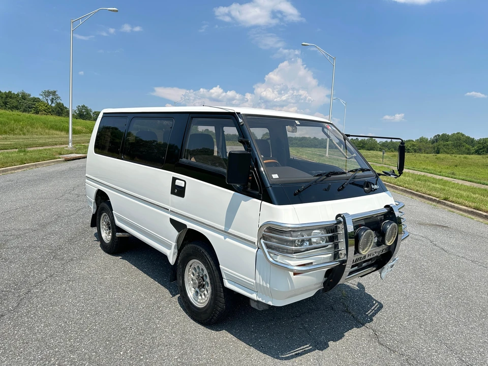 1991 Mitsubishi Delica 3rd Gen - Image 26 of 31