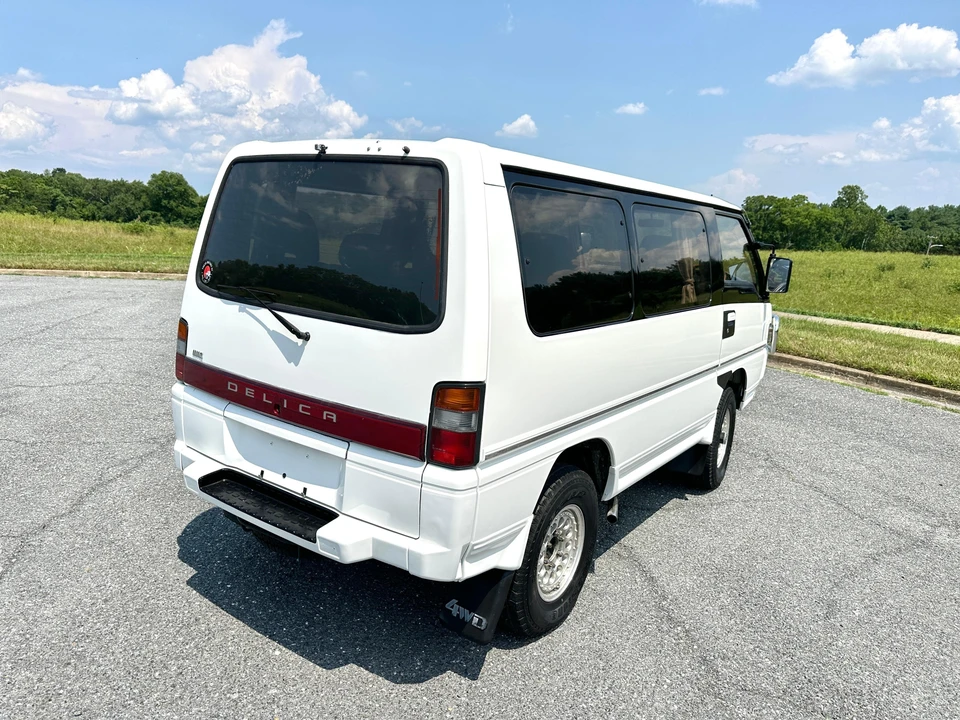 1991 Mitsubishi Delica 3rd Gen - Image 20 of 31