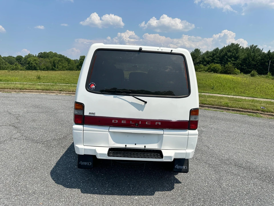 1991 Mitsubishi Delica 3rd Gen - Image 18 of 31