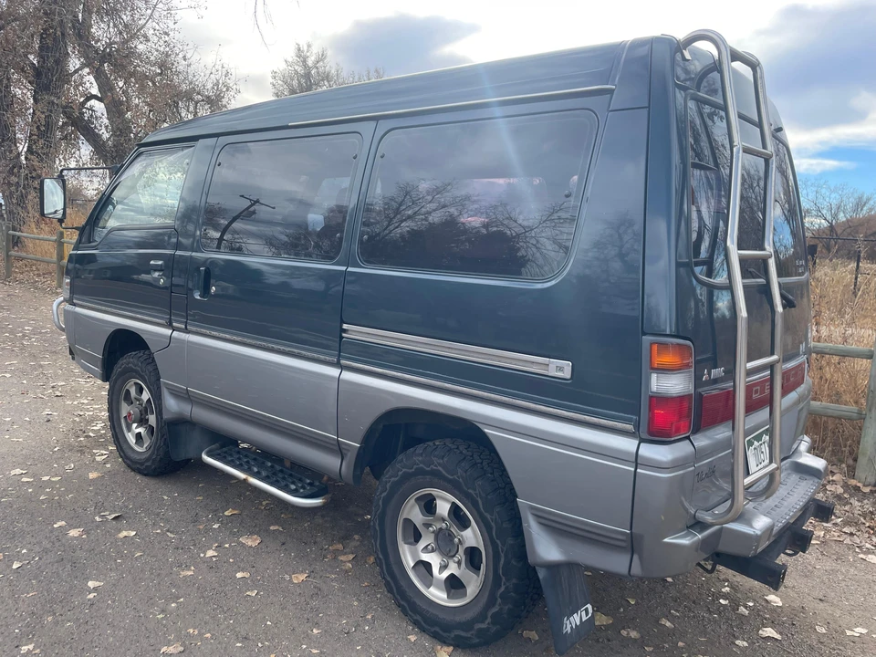 1991 Mitsubishi Delica 3rd Gen - Image 6 of 31