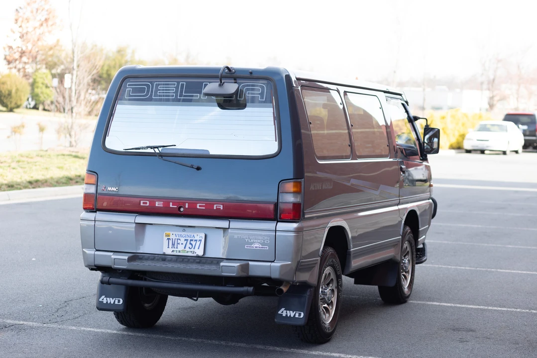 1991 Mitsubishi Delica 3rd Gen - Image 19 of 31