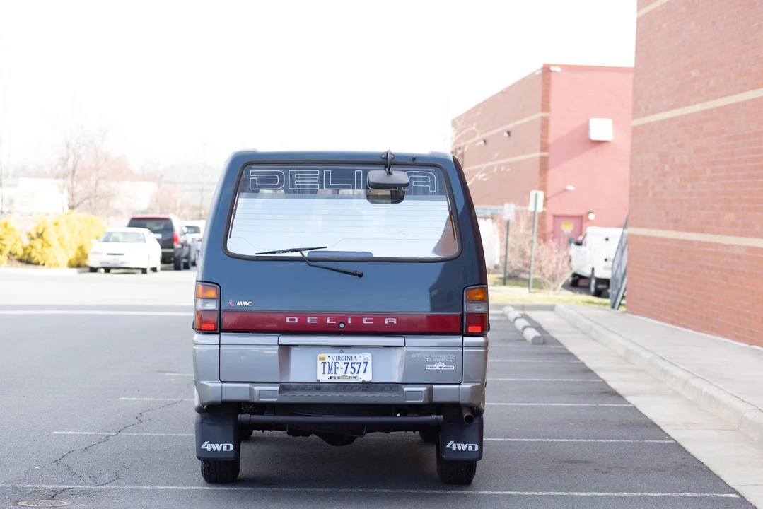 1991 Mitsubishi Delica 3rd Gen - Image 18 of 31