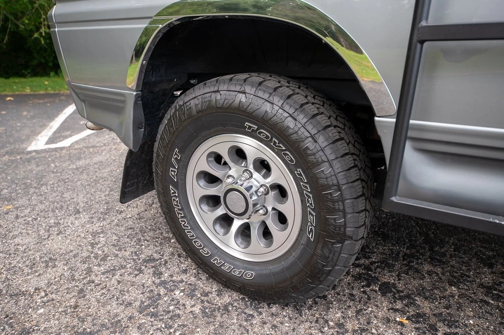 1991 Mitsubishi Delica 3rd Gen - Image 10 of 21