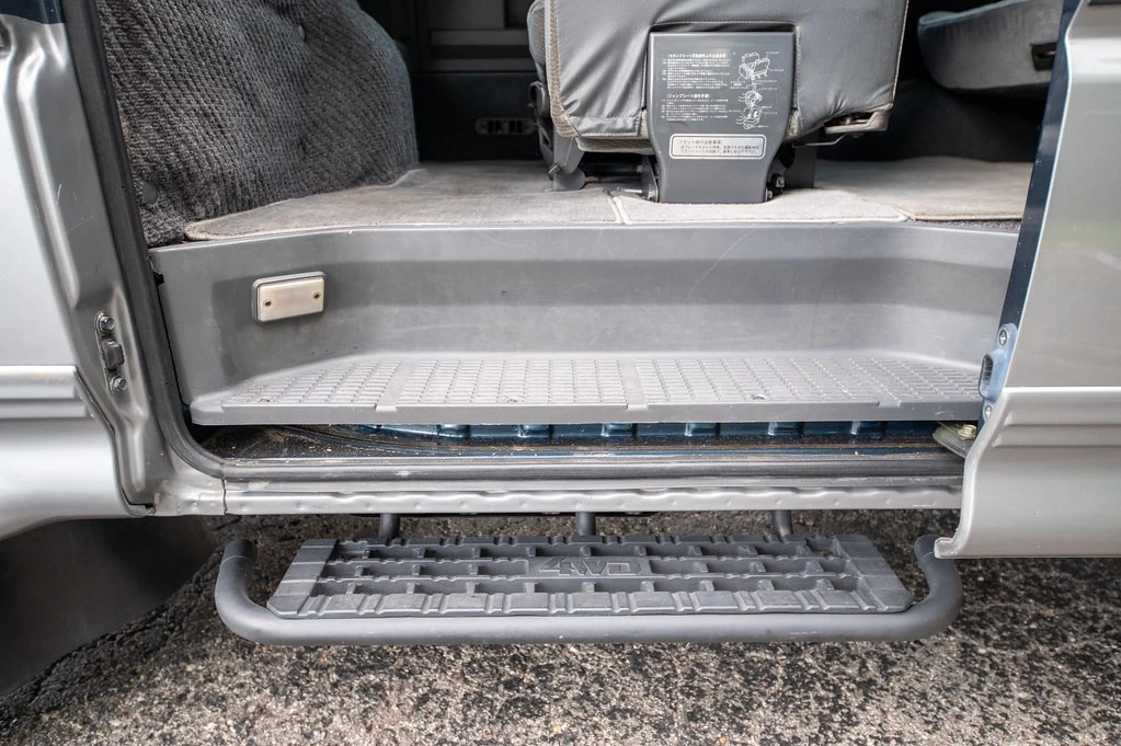 1991 Mitsubishi Delica 3rd Gen - Image 17 of 21