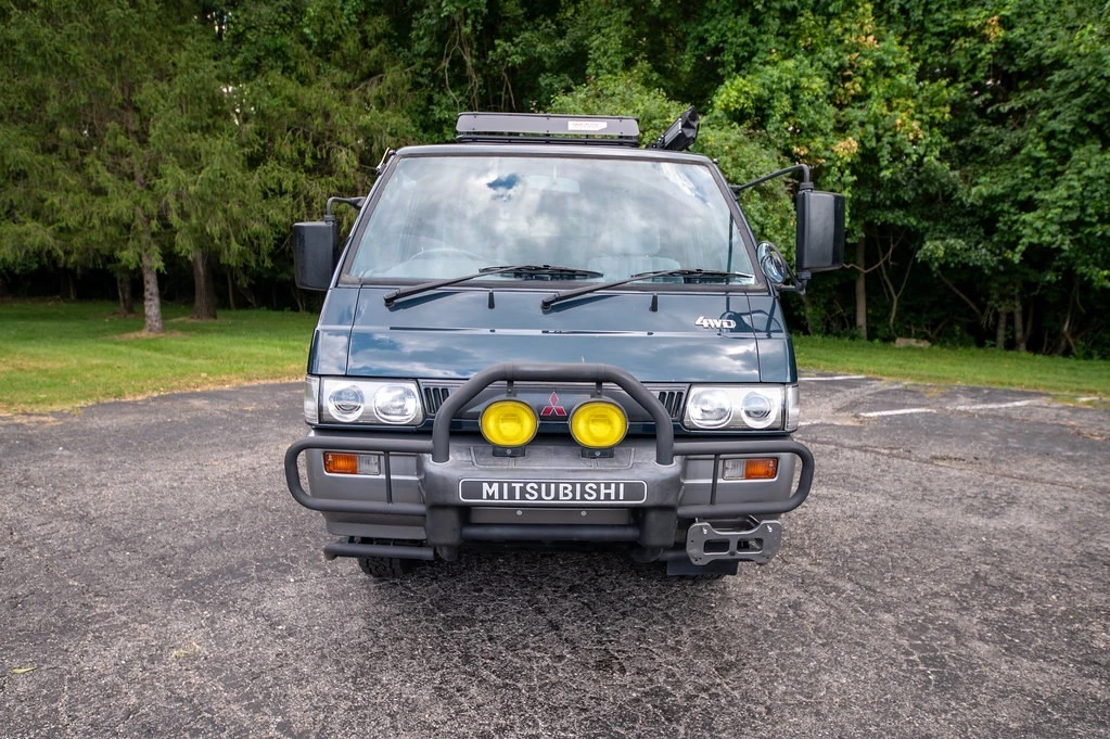 1991 Mitsubishi Delica 3rd Gen - Image 2 of 21