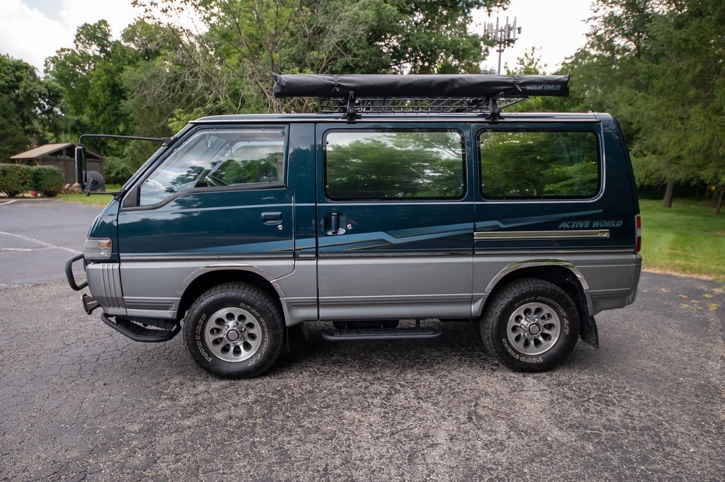 1991 Mitsubishi Delica 3rd Gen - Image 3 of 21