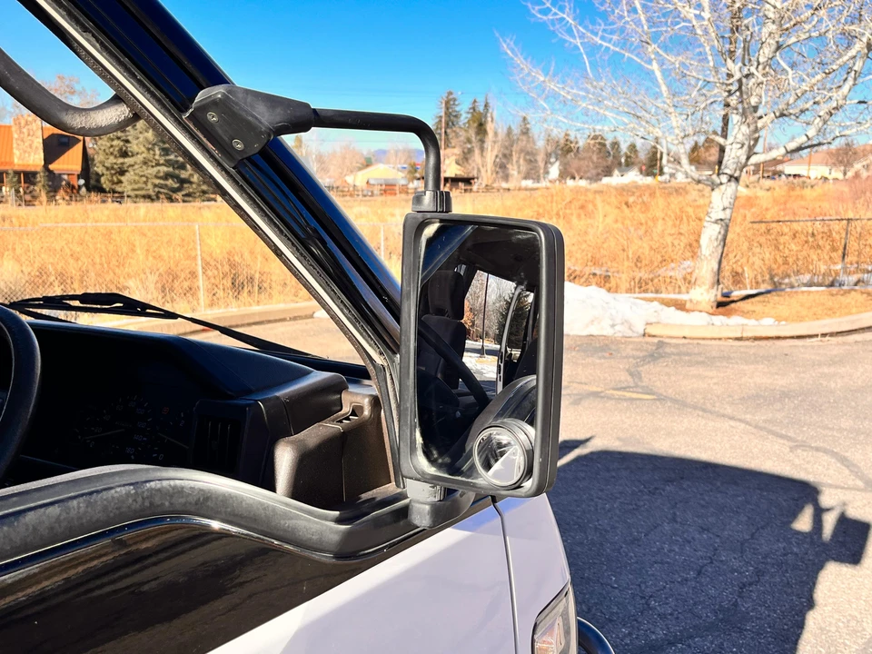 1991 Mitsubishi Delica 3rd Gen - Image 15 of 31