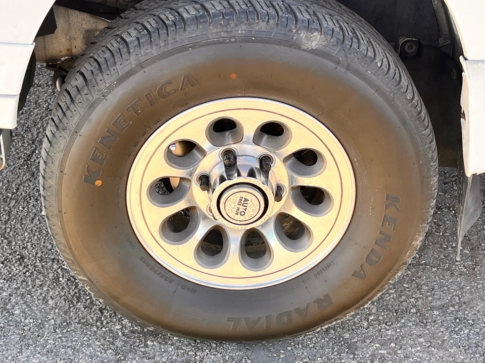 1991 Mitsubishi Delica 3rd Gen - Image 24 of 31