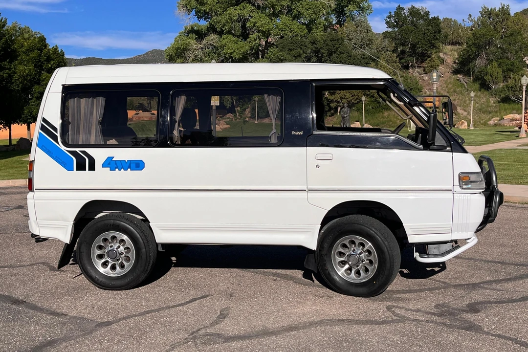 1991 Mitsubishi Delica 3rd Gen - Image 3 of 31