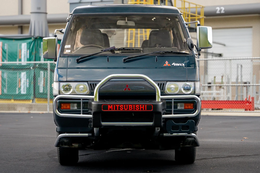 1991 Mitsubishi Delica 3rd Gen - Image 2 of 31