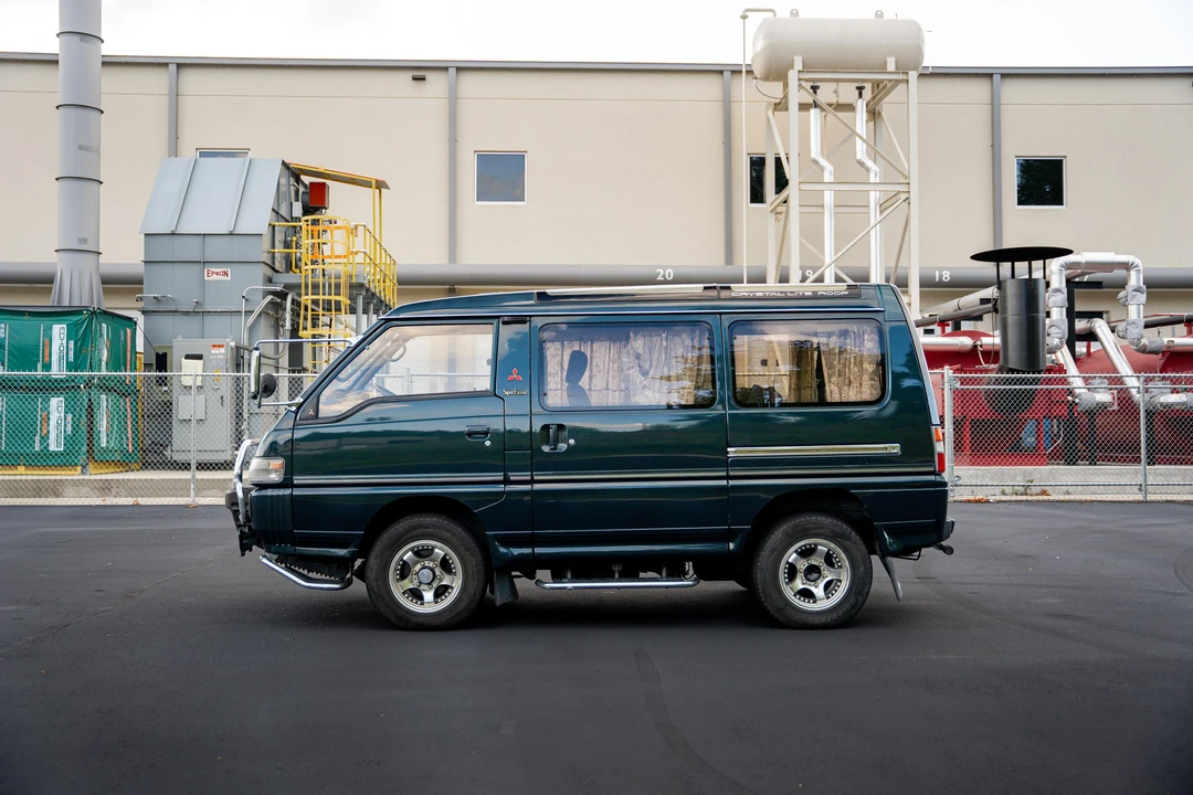 1991 Mitsubishi Delica 3rd Gen - Image 7 of 31