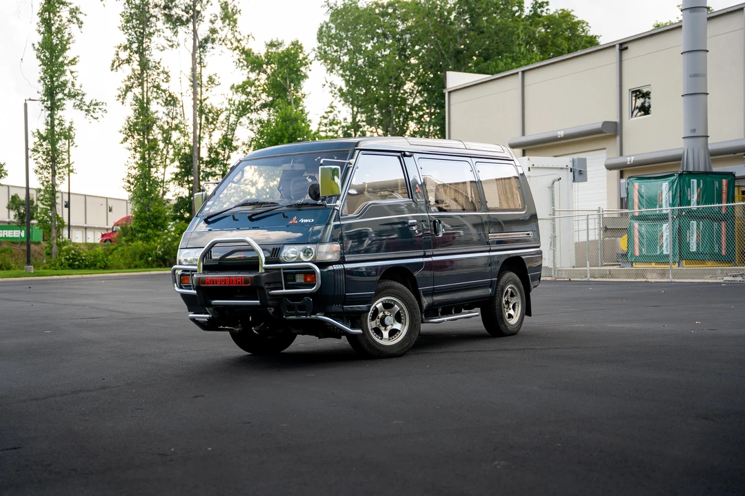 1991 Mitsubishi Delica 3rd Gen - Image 6 of 31