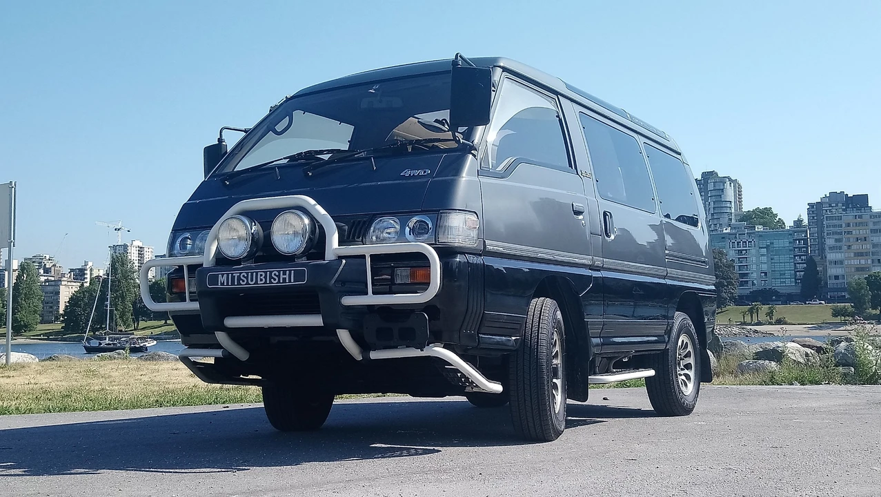 1991 Mitsubishi Delica 2nd Gen - Image 2 of 31
