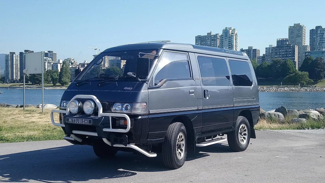 1991 Mitsubishi Delica 2nd Gen - Image 4 of 31