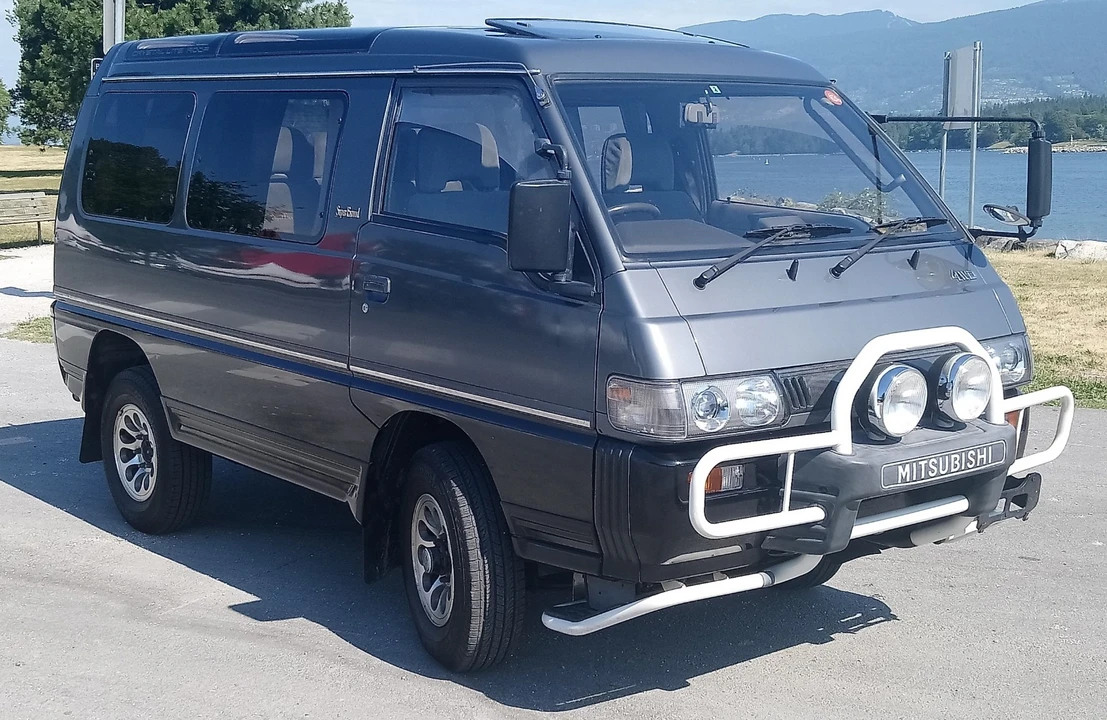 1991 Mitsubishi Delica 2nd Gen - Image 10 of 31