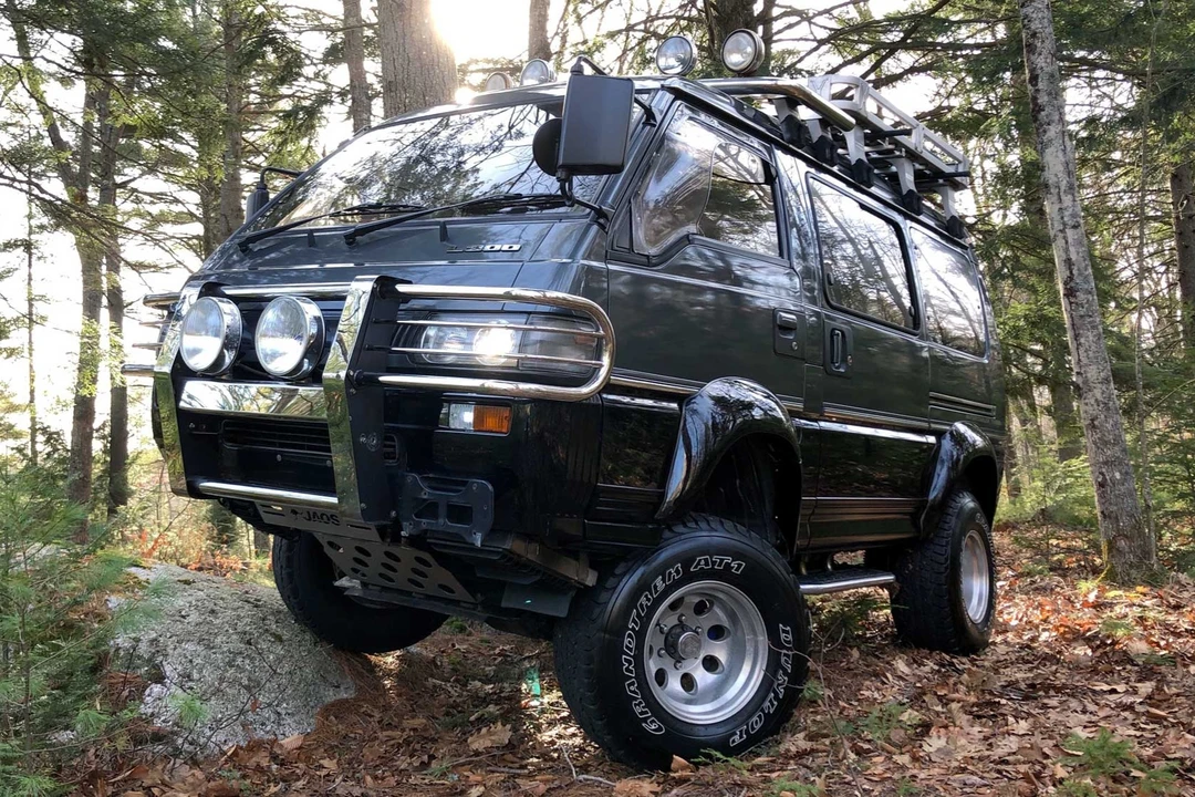 1991 Mitsubishi Delica 2nd Gen - Image 16 of 31