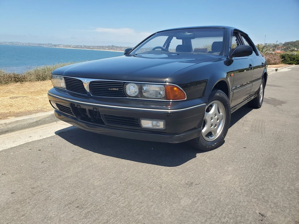 1991 Mitsubishi Diamante 1st Gen - Image 12 of 31