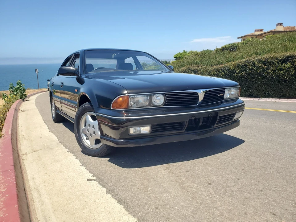 1991 Mitsubishi Diamante 1st Gen - Image 4 of 31