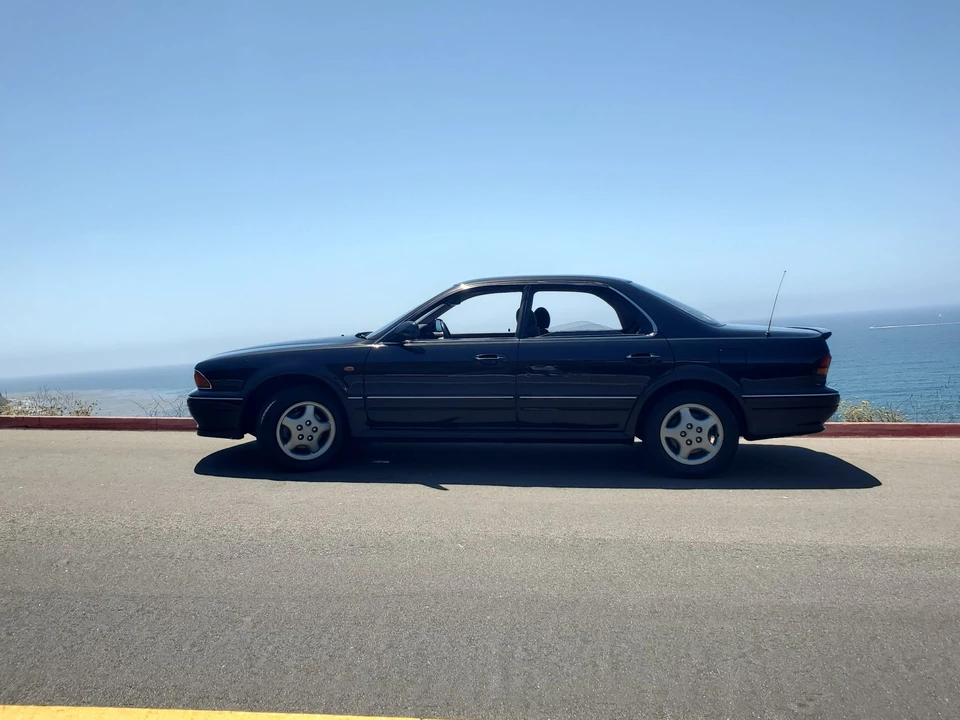 1991 Mitsubishi Diamante 1st Gen - Image 26 of 31