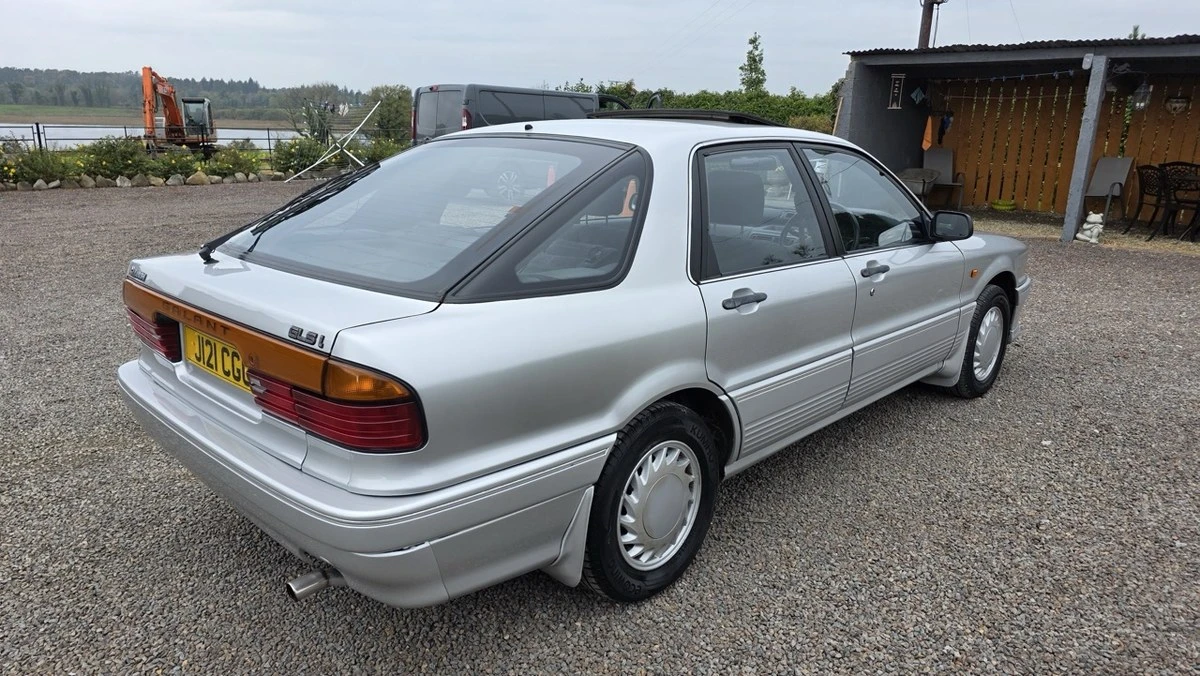 1991 Mitsubishi Galant 6th Gen - Image 8 of 30
