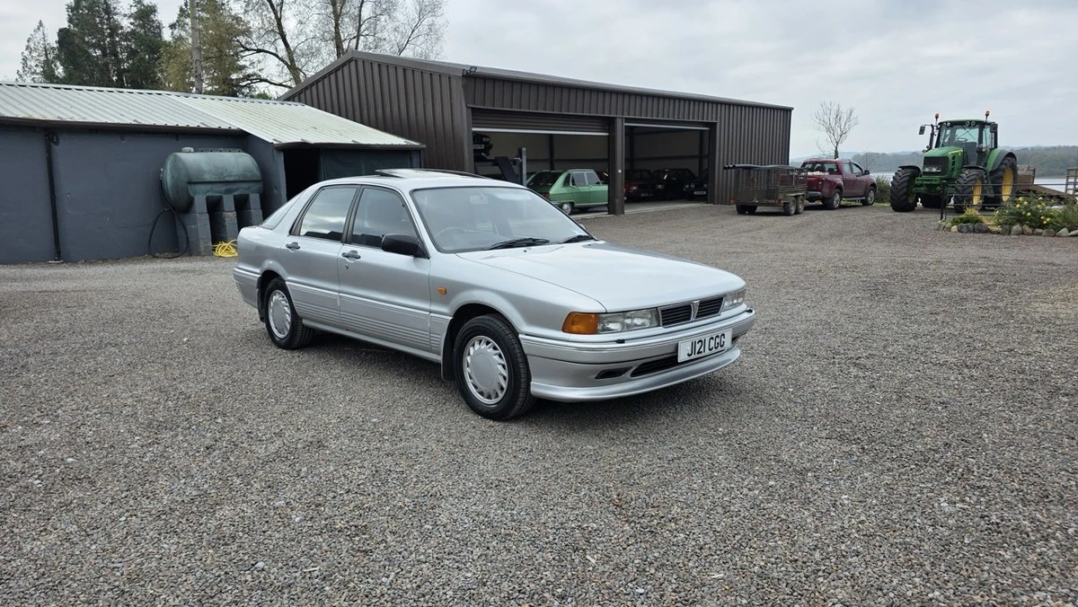 1991 Mitsubishi Galant 6th Gen - Image 10 of 30