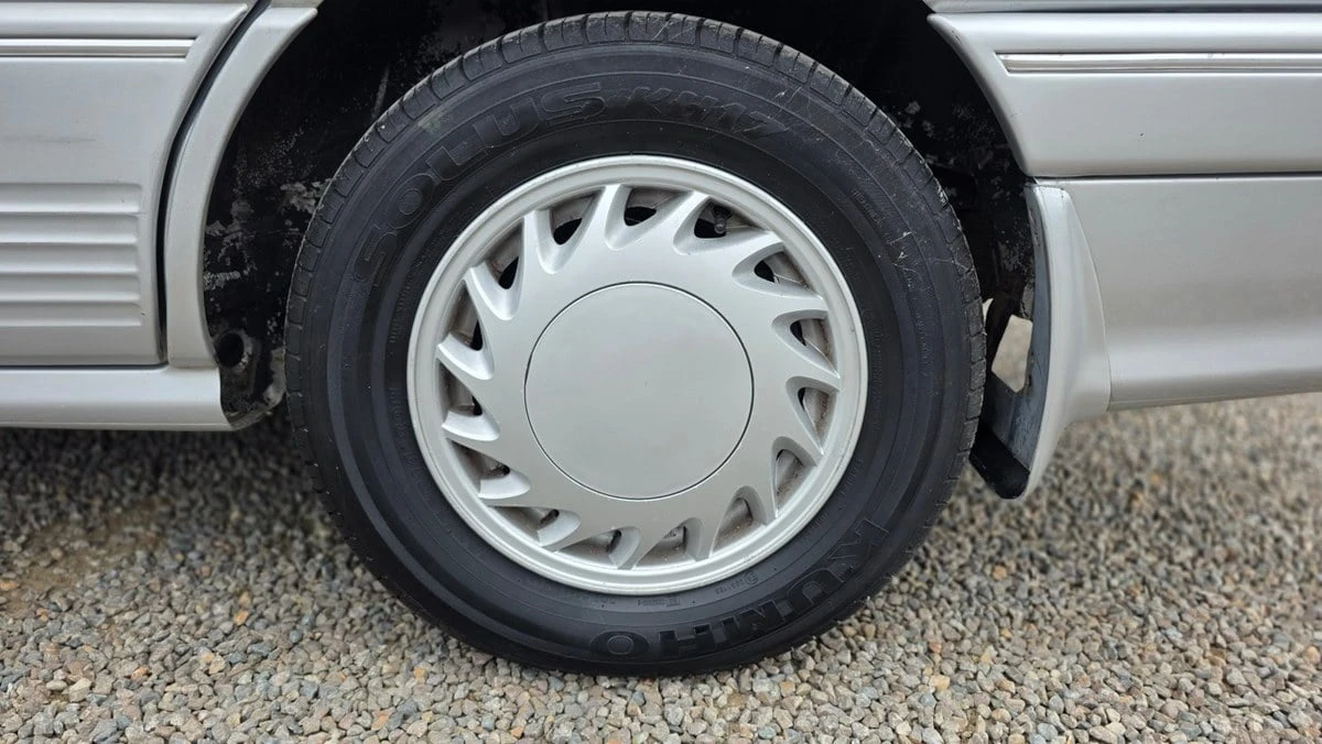 1991 Mitsubishi Galant 6th Gen - Image 27 of 30