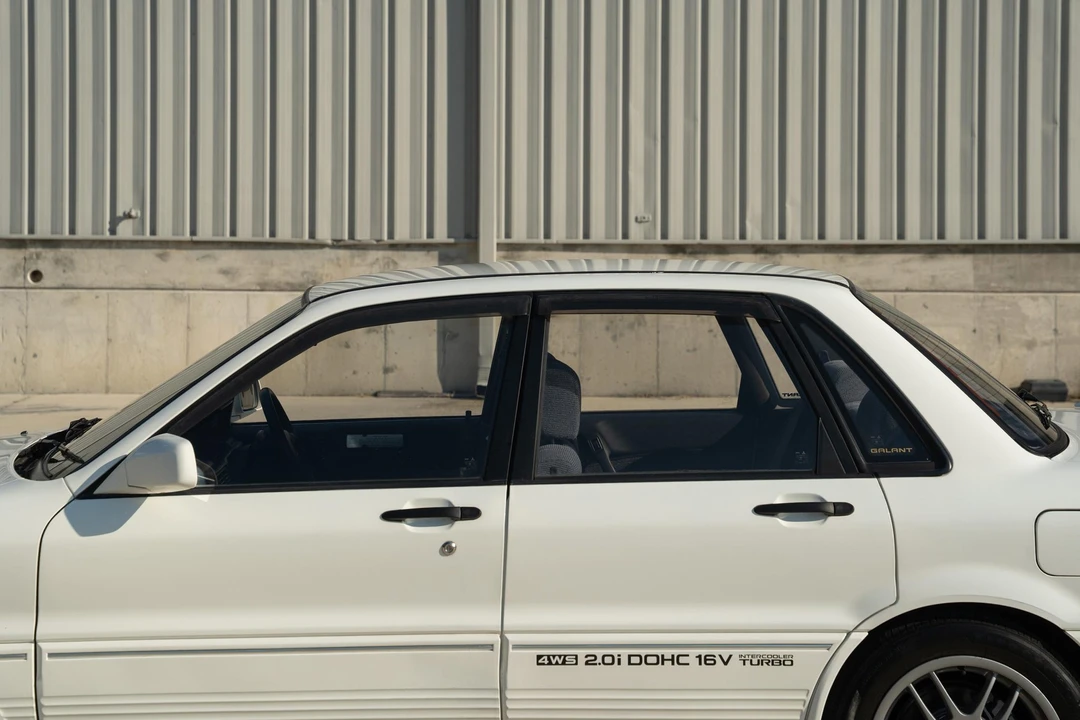 1991 Mitsubishi Galant VR-4 6th Gen - Image 19 of 31