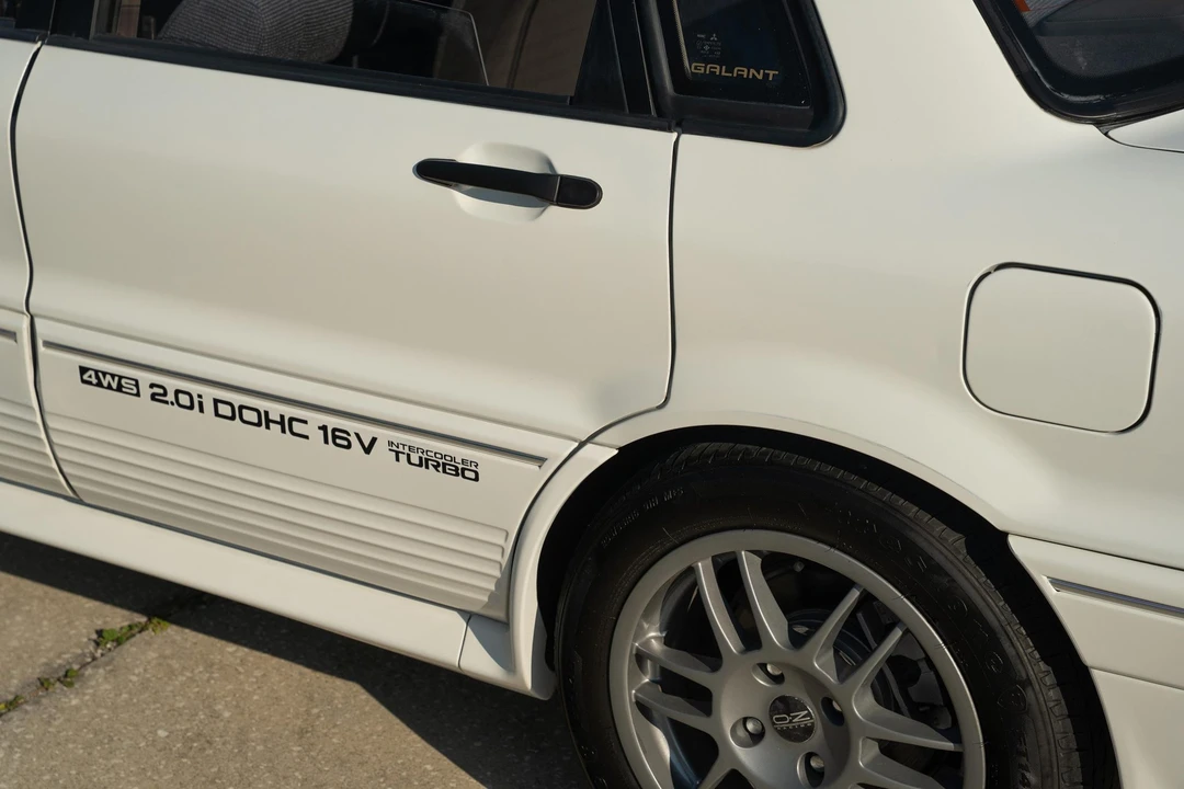1991 Mitsubishi Galant VR-4 6th Gen - Image 23 of 31