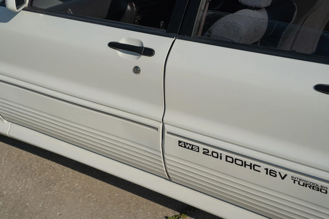 1991 Mitsubishi Galant VR-4 6th Gen - Image 21 of 31