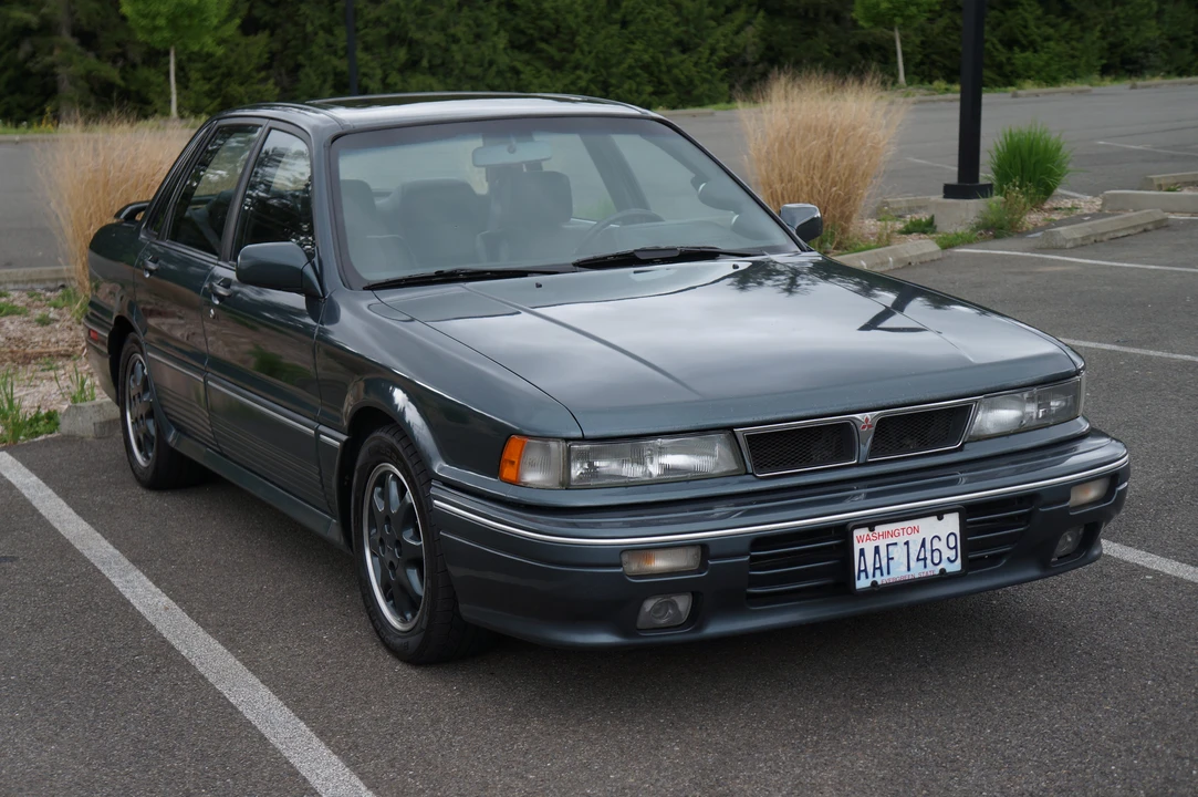 1991 Mitsubishi Galant VR-4 6th Gen - Image 12 of 31