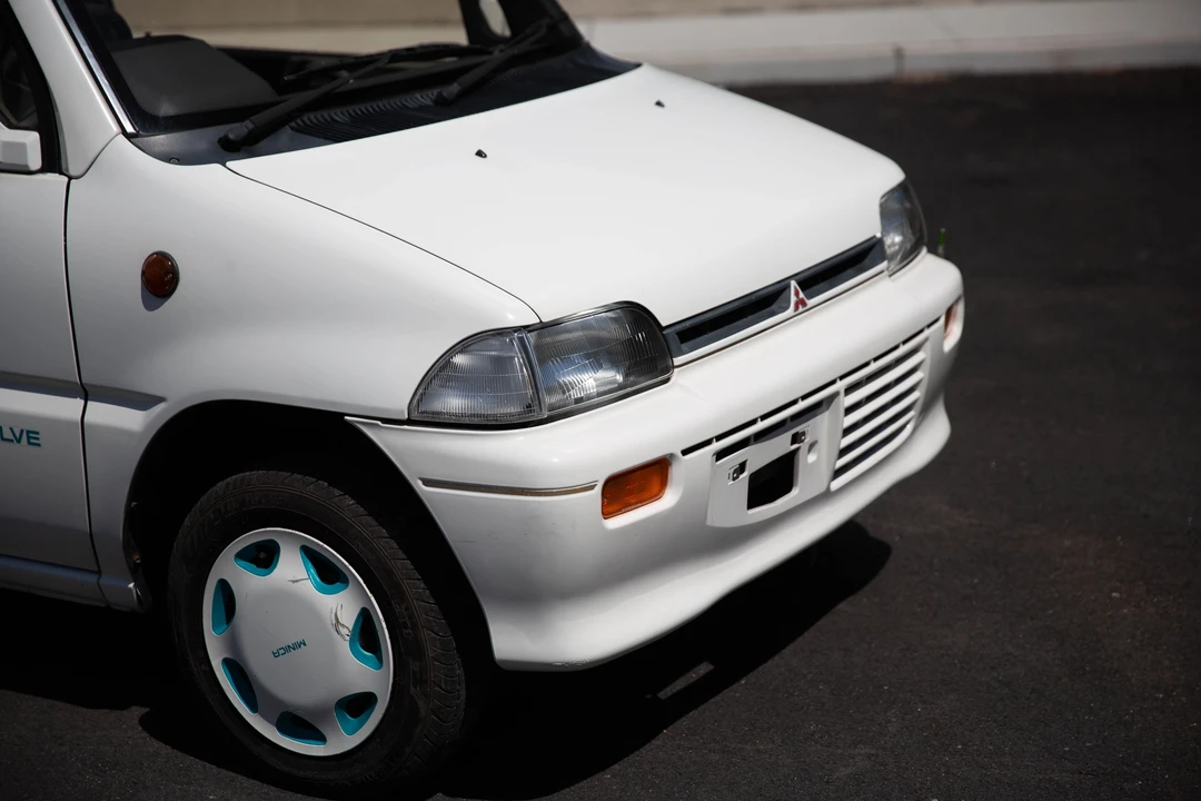 1991 Mitsubishi Toppo 1st Gen - Image 17 of 31