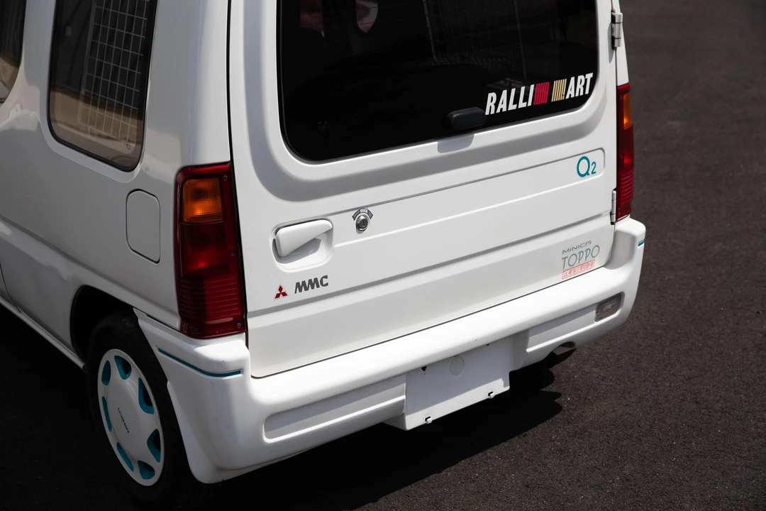 1991 Mitsubishi Toppo 1st Gen - Image 30 of 31