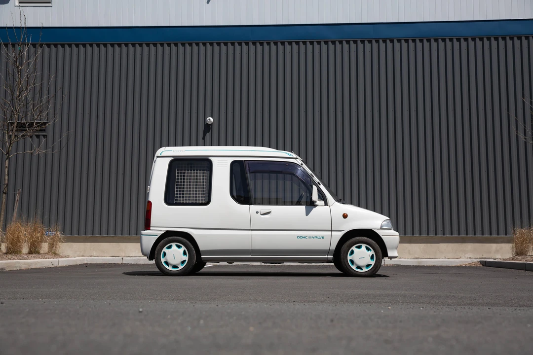 1991 Mitsubishi Toppo 1st Gen - Image 14 of 31