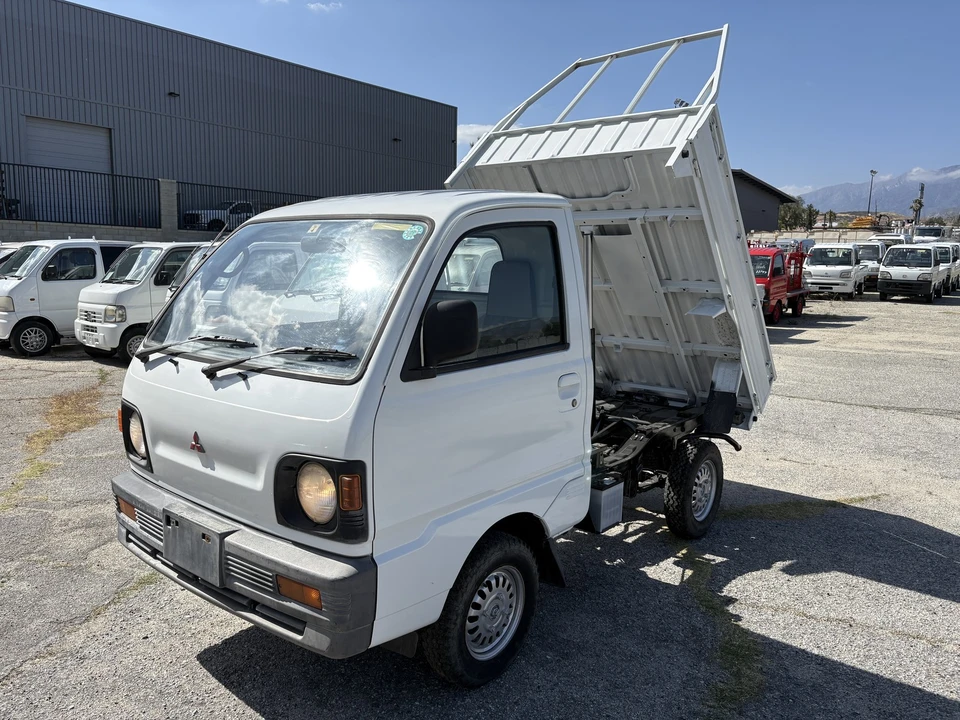 1991 Mitsubishi Minicab 5th Gen - Image 3 of 31
