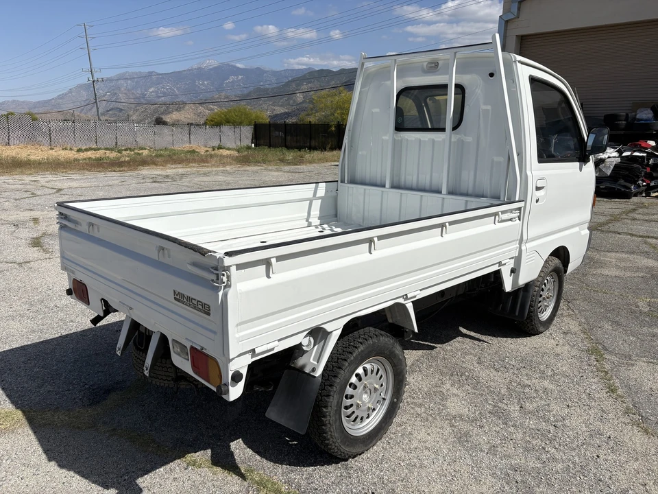 1991 Mitsubishi Minicab 5th Gen - Image 23 of 31