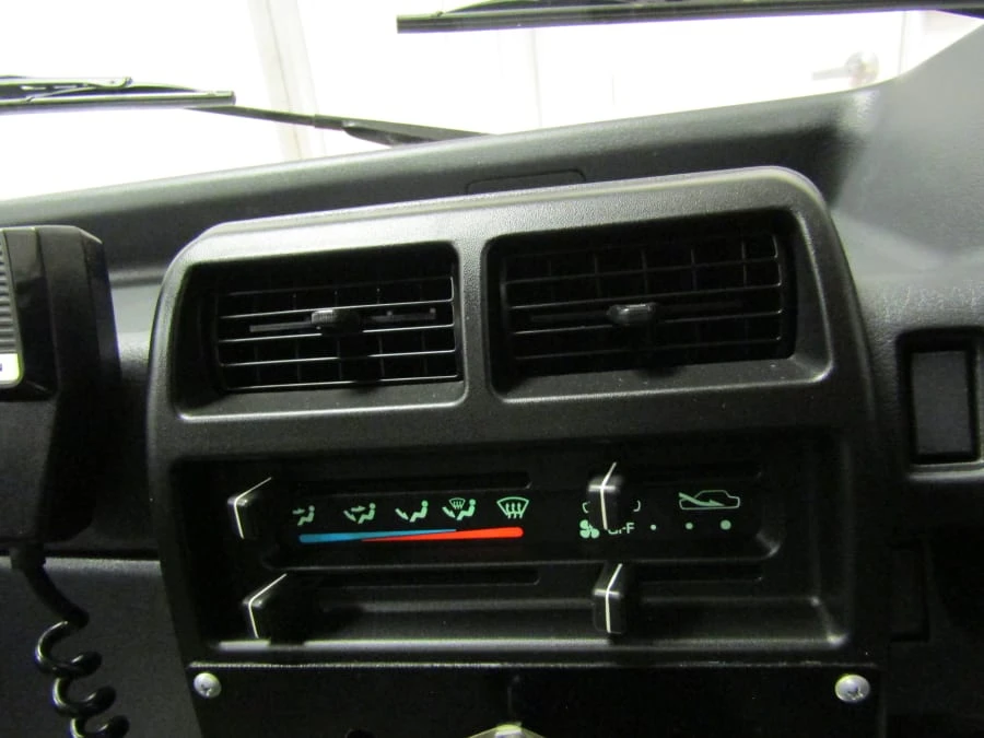 1991 Mitsubishi Minicab - Image 7 of 12