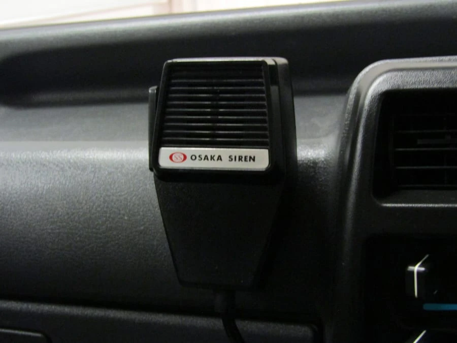 1991 Mitsubishi Minicab - Image 8 of 12