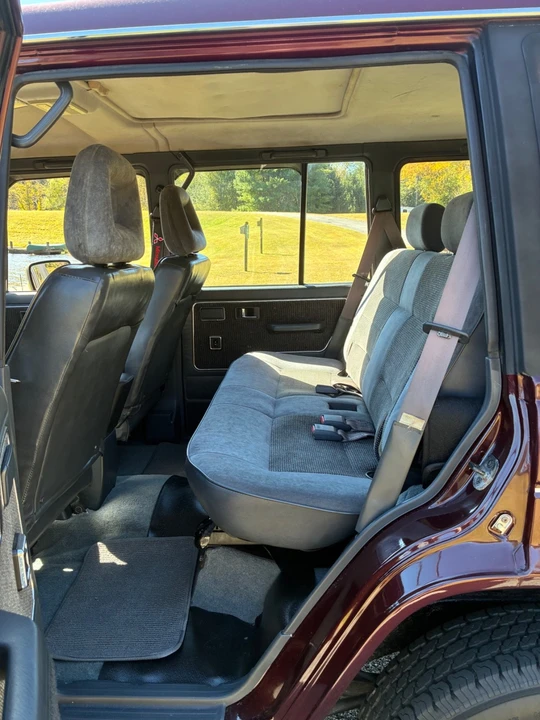 1991 Mitsubishi Pajero/Montero - Image 11 of 21