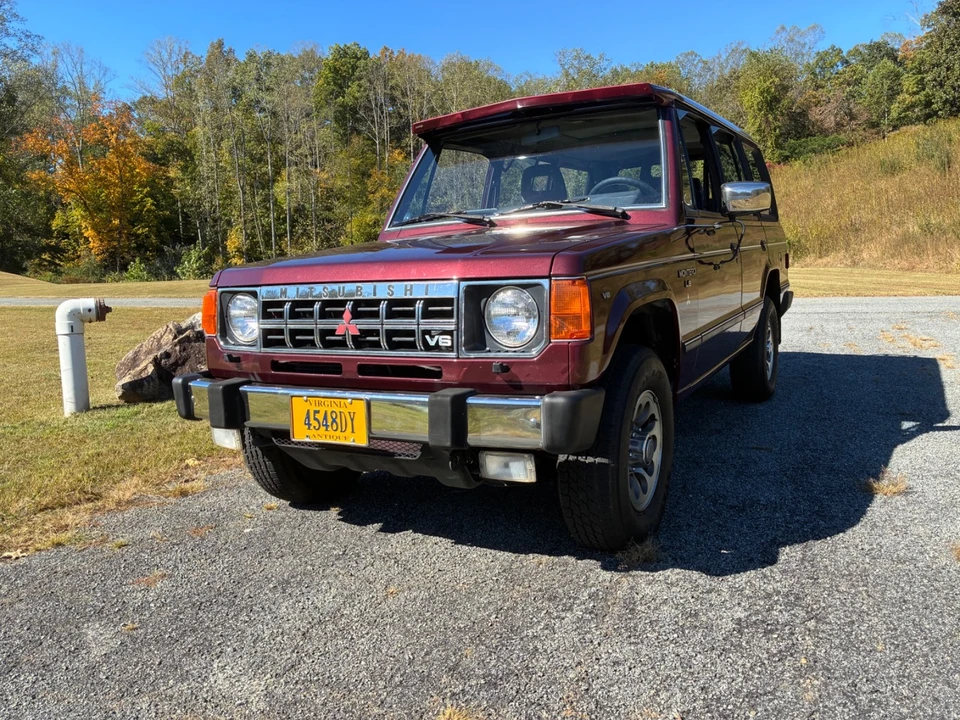 1991 Mitsubishi Pajero/Montero - Image 5 of 21