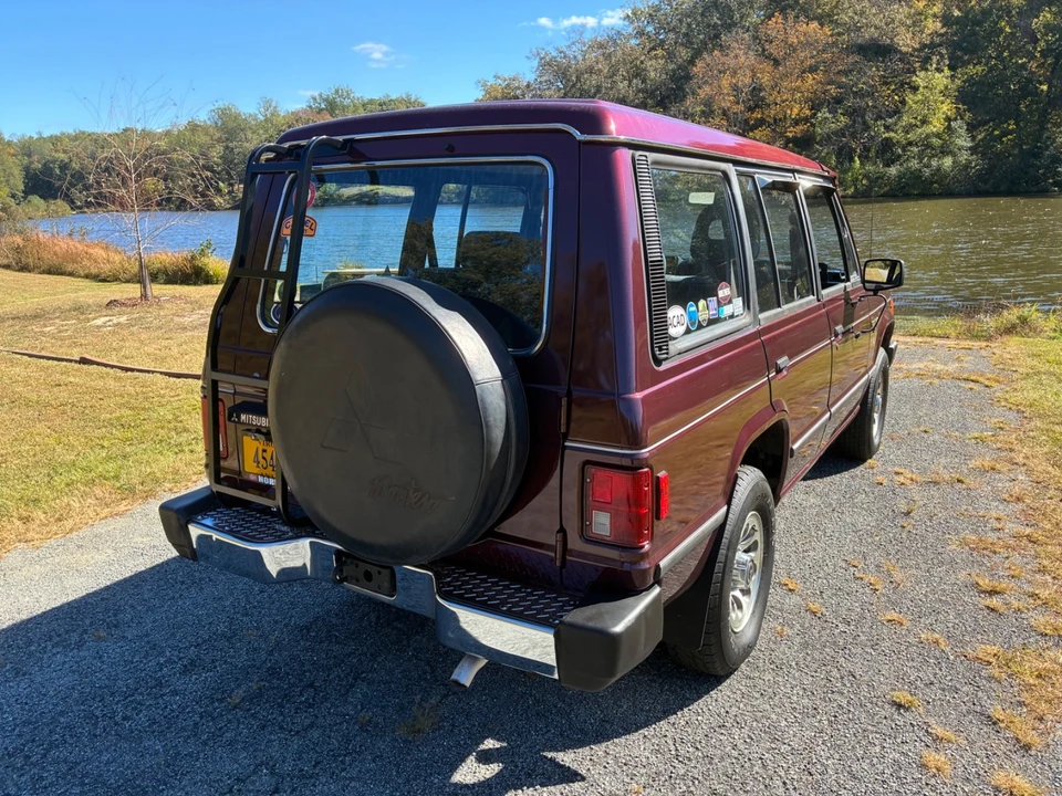 1991 Mitsubishi Pajero/Montero - Image 7 of 21