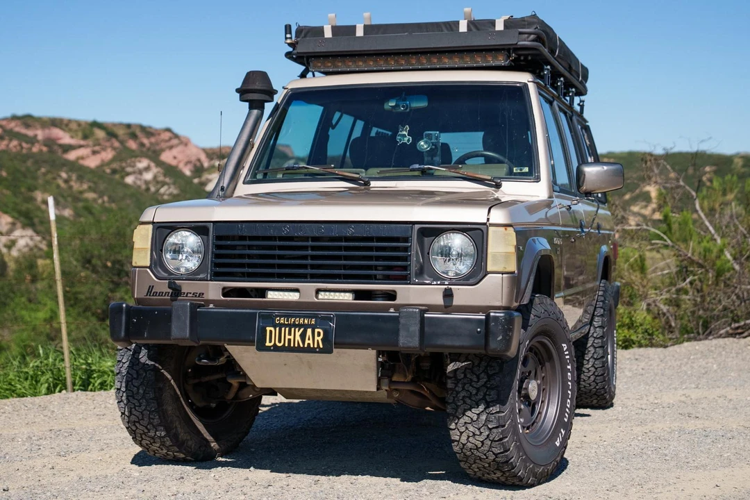 1991 Mitsubishi Pajero/Montero 1st Gen - Image 2 of 31