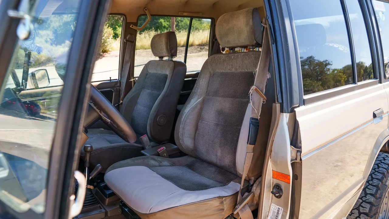 1991 Mitsubishi Pajero/Montero 1st Gen - Image 26 of 31