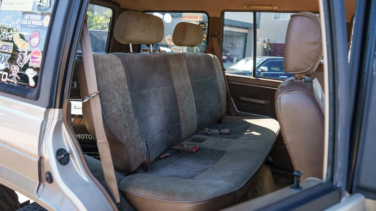 1991 Mitsubishi Pajero/Montero 1st Gen - Image 31 of 31
