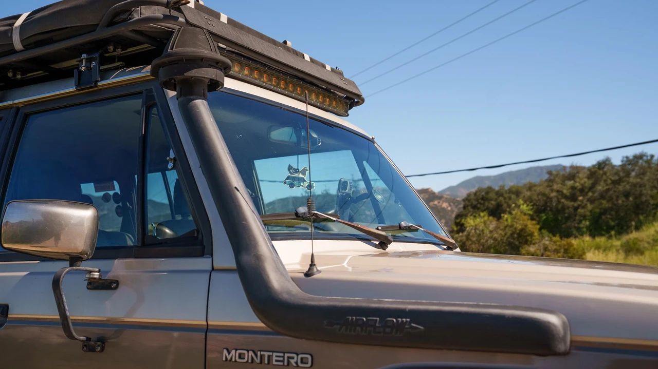 1991 Mitsubishi Pajero/Montero 1st Gen - Image 19 of 31