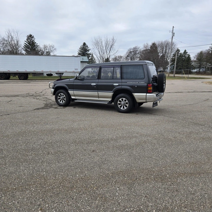 1991 Mitsubishi Pajero/Montero - Image 7 of 31