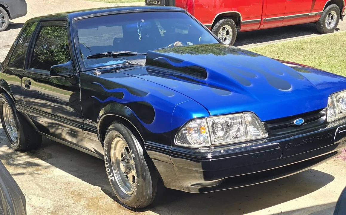 1991 Ford Mustang 3rd Gen - Image 2 of 12