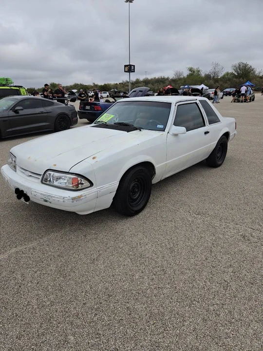 1991 Ford Mustang 3rd Gen - Image 2 of 8