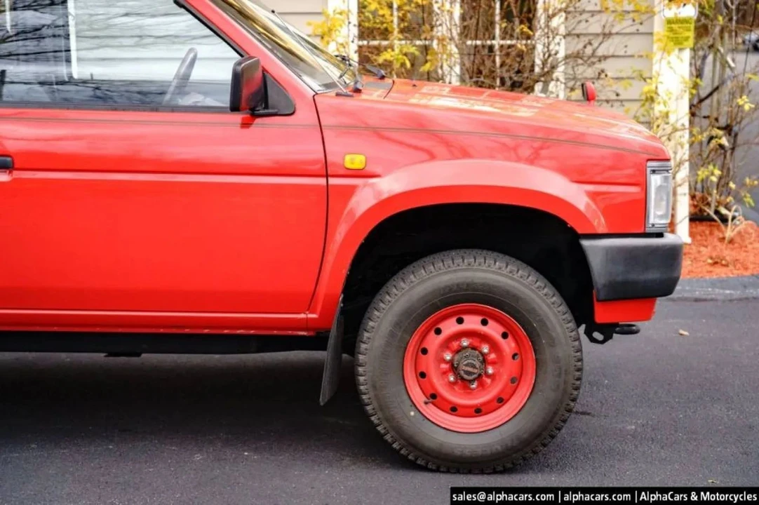 1991 Nissan Pathfinder 1st Gen - Image 11 of 31